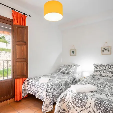 Elvira 60 Homes Διαμέρισμα