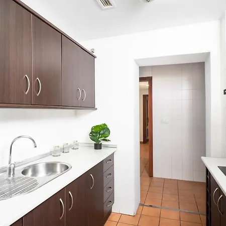 Elvira 60 Homes Appartement *