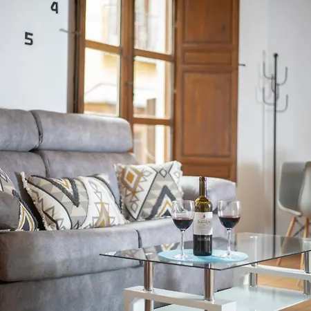 Elvira 60 Homes Appartement